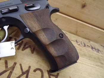 Griffschalen CZ 75 Holz