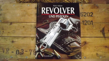 Revolver und Pistolen