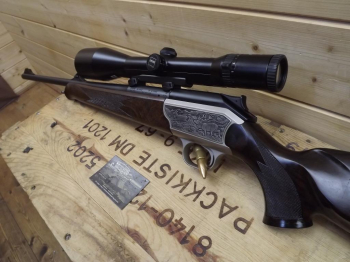 R93 Luxus